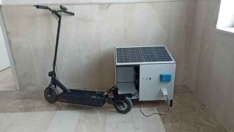 Lise öğrencileri elektrikli scooter üretti