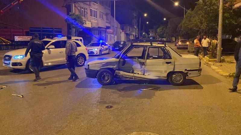 Edirne'de ilginç kaza: Kazaya karışan iki sürücü kaçtı