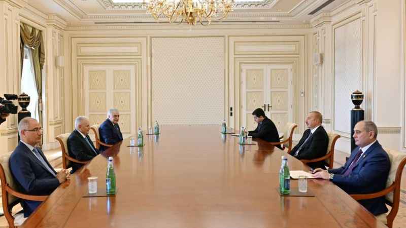 Aliyev, Binali Yıldırım’ı Bakü'de ağırladı Aliyev, Binali Yıldırım’ı Bakü'de ağırladı