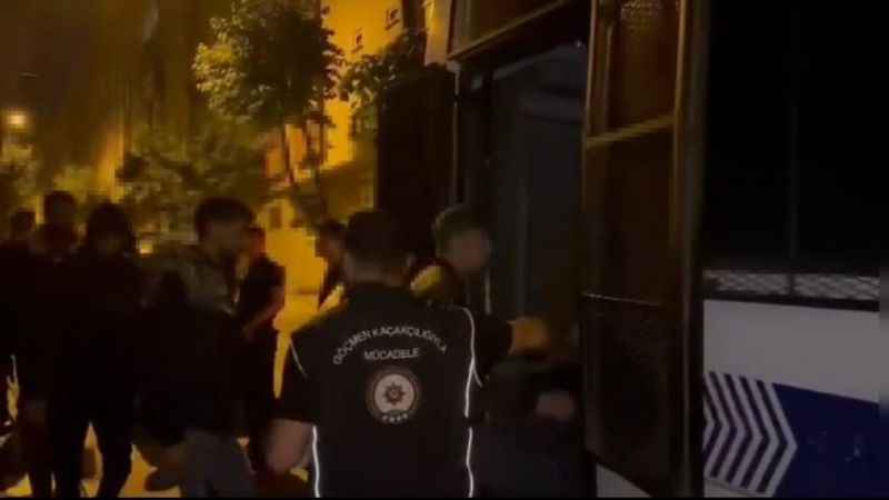 Kaçak sığınmacıların yaşadığı evlere baskın: 96 göçmen yakalandı