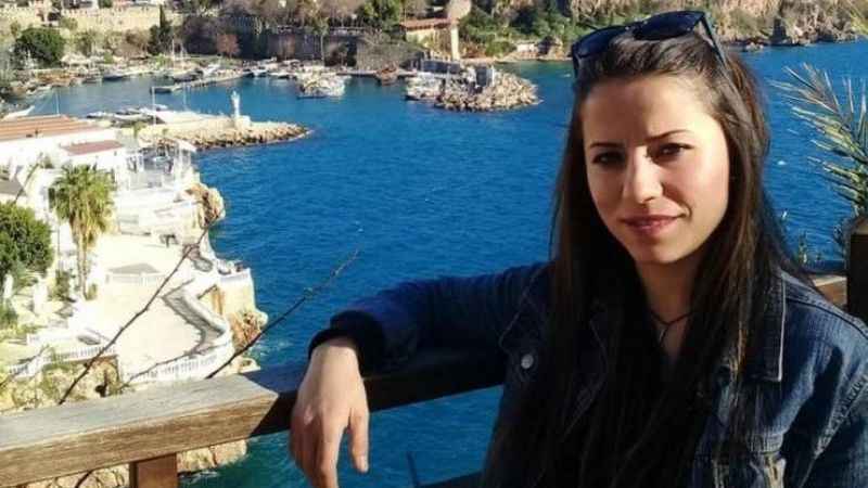 Antalya'da Sinem Albeni hayatını kaybetti