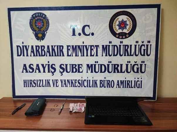 Diyarbakır’da şafak operasyonu: 15 gözaltı Diyarbakır’da şafak operasyonu: 15 gözaltı