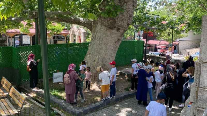 Evliya Çelebi gölgesinde soluklanmıştı Evliya Çelebi gölgesinde soluklanmıştı