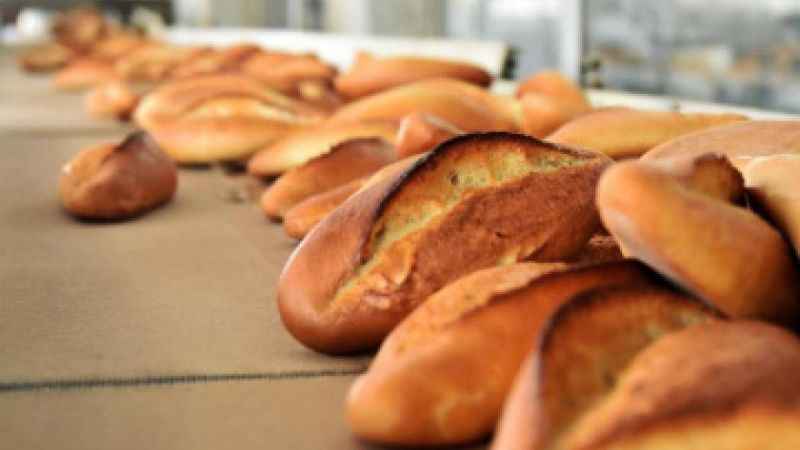 Uşak’ta ekmek 7,5 TL oldu Uşak’ta ekmek 7,5 TL oldu