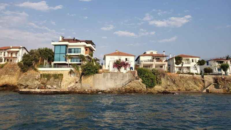 Şövalye Adası’nın tarihi ilk evi satılık Şövalye Adası’nın tarihi ilk evi satılık