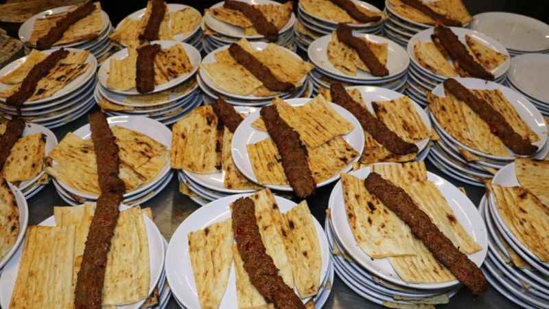 Mangalda eti fazla pişirmek zararlı Mangalda eti fazla pişirmek zararlı