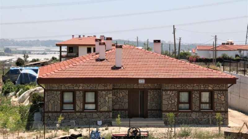 Yangınında küle dönen mahallede yeni evlerde ilk Kurban Bayramı heyecanı