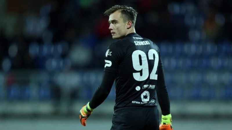 Göztepe, Jakub Szumski'yle ilgileniyor