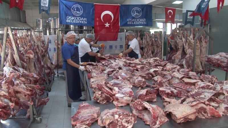 Üsküdar’da 10 bin aileye kurban eti dağıtımı başladı