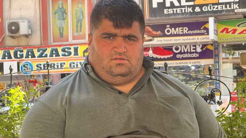 Aşırı kiloları hayatını kabusa çevirdi Aşırı kiloları hayatını kabusa çevirdi