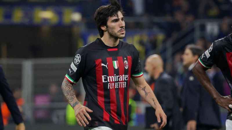 Newcastle United, Sandro Tonali'yi transfer etti