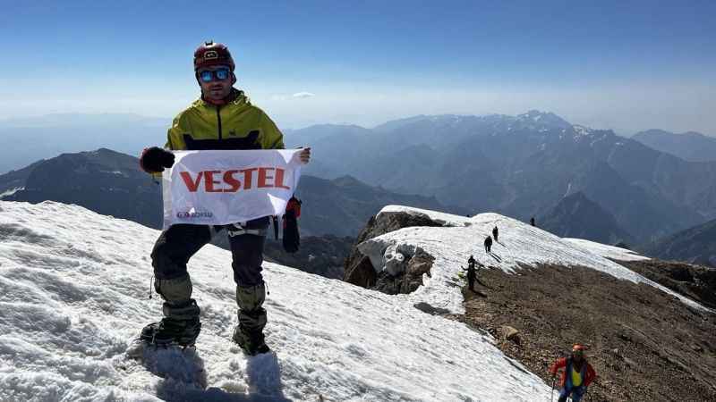 Vestel personelinden başarılı Cilo tırmanışı