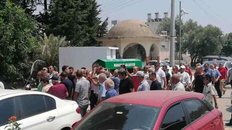 Antalya'da hayatını kaybeden muhtar Mahmut Şimşek defnedildi