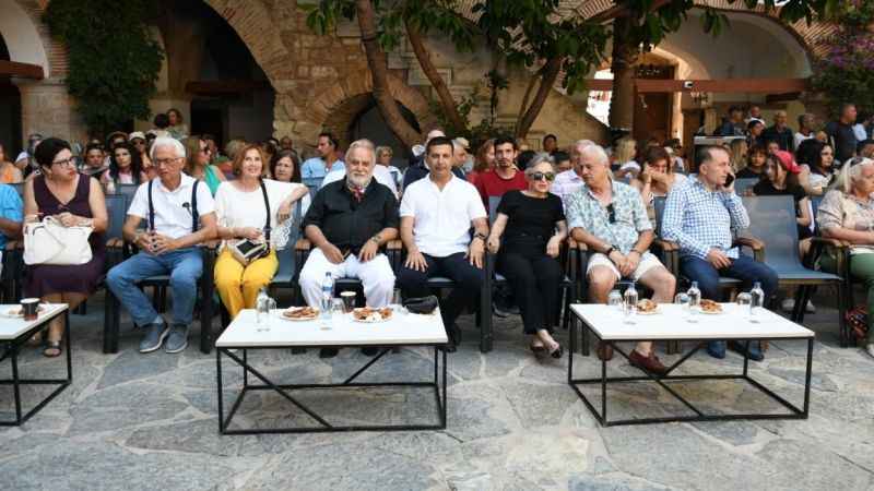 Kuşadası'na Porselen Bebek Müzesi