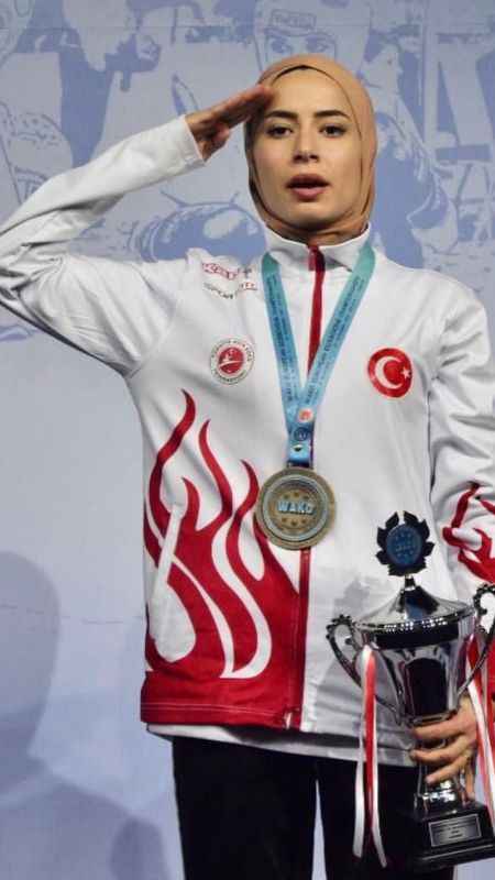 Hayriye Türksoy Hançer Şampiyon Oldu Hayriye Türksoy Hançer Şampiyon Oldu