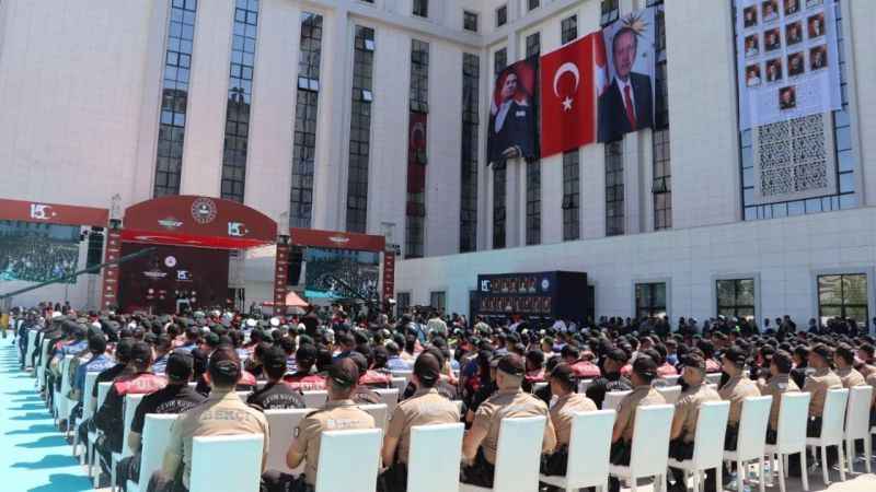 Ankara Emniyet Müdürlüğü’nde 15 Temmuz kahramanları anıldı Ankara Emniyet Müdürlüğü’nde 15 Temmuz kahramanları anıldı