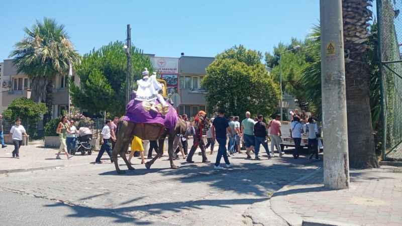 Aydın’da deve kültürü her alanda yaşatılıyor