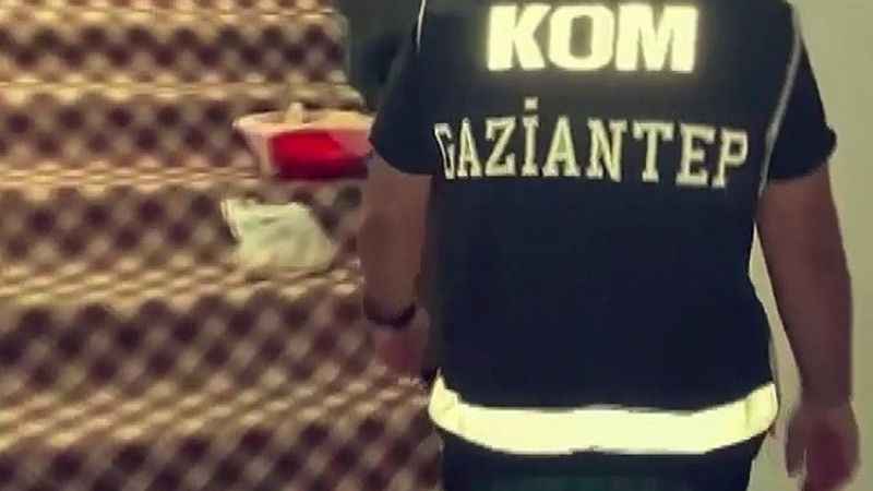 Gaziantep'te kaçakçılık operasyonu: 8 gözaltı Gaziantep'te kaçakçılık operasyonu: 8 gözaltı