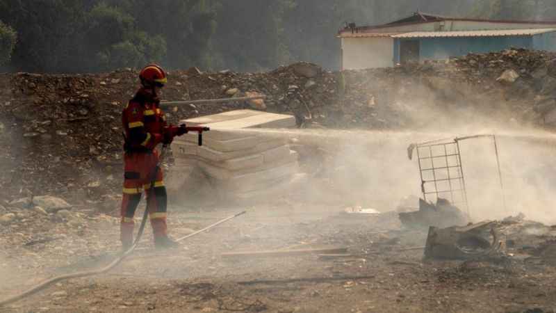 Yunanistan orman yangınlarıyla boğuşuyor