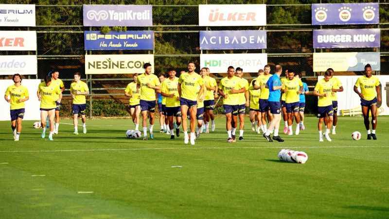 Fenerbahçe, Zimbru maçı kadrosunda 2 değişikliğe gitti