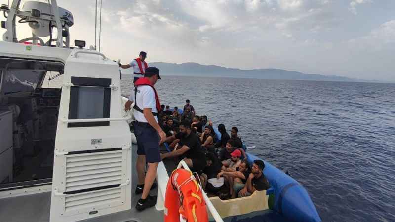 Bodrum'da 64 düzensiz göçmen karaya çıkarıldı