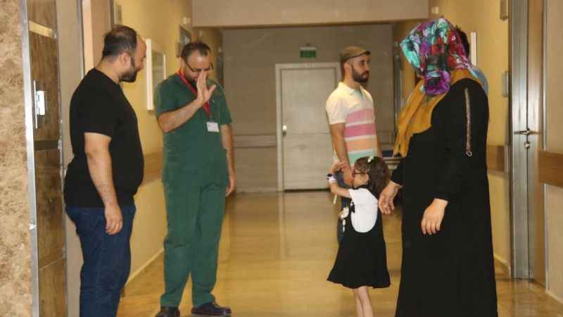 Milyonda bir görülen hastalığı atlattı Milyonda bir görülen hastalığı atlattı
