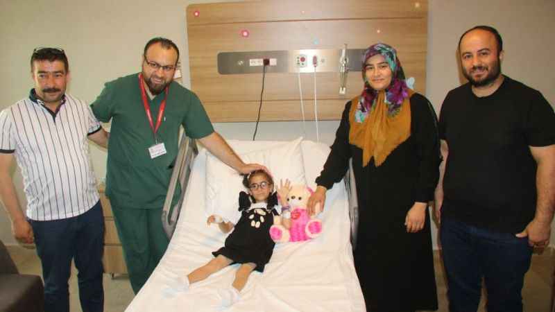 Milyonda bir görülen hastalığı atlattı Milyonda bir görülen hastalığı atlattı