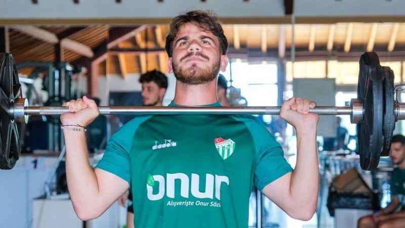 Bursaspor çalışmalara devam ediyor Bursaspor çalışmalara devam ediyor