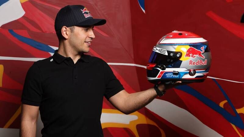 Ayhancan Güven, Nürburgring 24 Saat Yarışı’nda podyumun ikinci basamağında Ayhancan Güven, Nürburgring 24 Saat Yarışı’nda podyumun ikinci basamağında