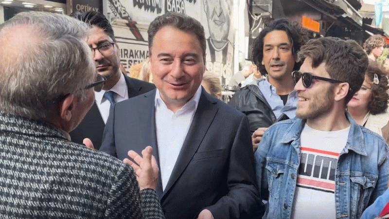 Ali Babacan: "Kara kış mı, bahar mı?" Ali Babacan: "Kara kış mı, bahar mı?"