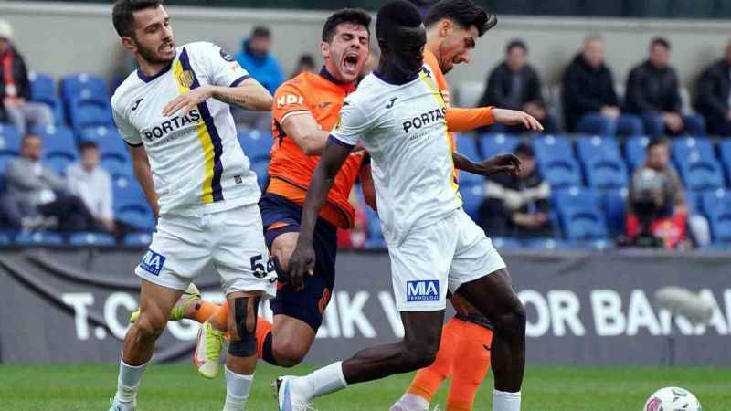 Medipol Başakşehir beş maç sonra kazandı Medipol Başakşehir beş maç sonra kazandı