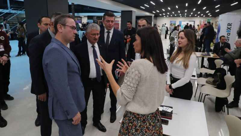 Girişimcilik ekosistemi Startup Başakşehir’de buluştu Girişimcilik ekosistemi Startup Başakşehir’de buluştu