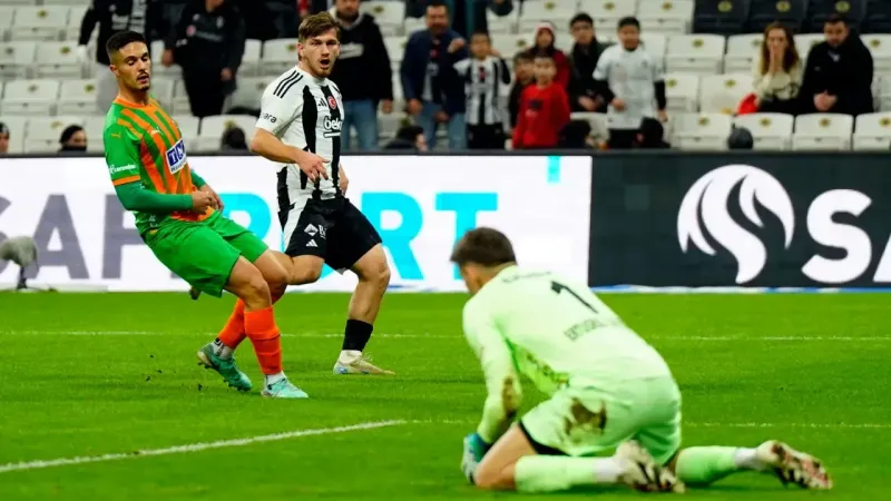 Beşiktaş Alanyspor’a takıldı!