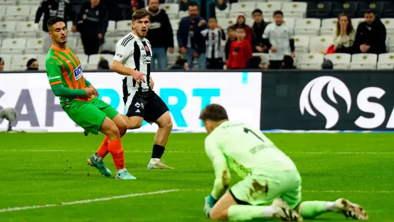 Beşiktaş Alanyspor’a takıldı!