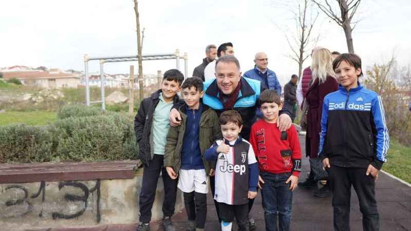 Beylikdüzü'nde mahalle komşularıyla dayanışma Beylikdüzü'nde mahalle komşularıyla dayanışma