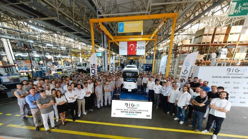 Anadolu Isuzu’nun tam elektrikli yeni modeli BIG.e Hannover IAA Transportation Fuarı’nda ziyaretçilerle buluştu