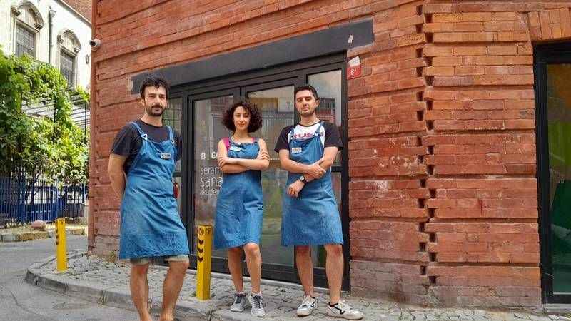 Bocchi seramiğin genç yeteneklerini destekliyor 