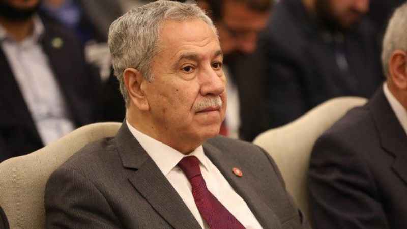 Bülent Arınç'tan HÜDA-PAR açıklaması: Onlar vatansever evlatlardır! Bülent Arınç'tan HÜDA-PAR açıklaması: Onlar vatansever evlatlardır!