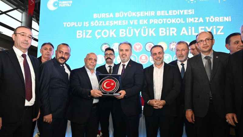 Bursa Büyükşehir'de toplu iş sözleşmesi yüzleri güldürdü