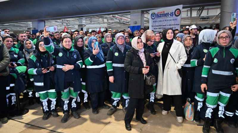 Bursa Büyükşehir'de toplu iş sözleşmesi yüzleri güldürdü