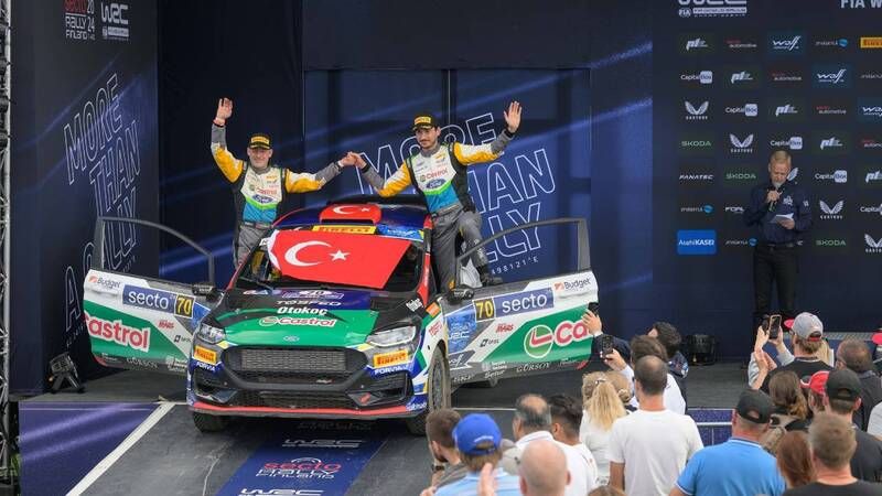 Castrol Ford Team Türkiye, Dünya Ralli Şampiyonası’nın Finlandiya ayağında Türk bayrağını podyumda dalgalandırdı 