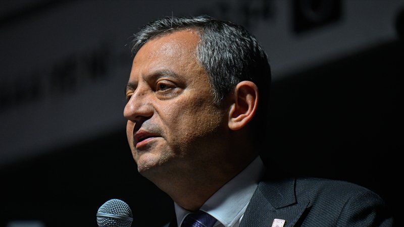 CHP Genel Başkanı Özel: "Üyelerimizin sandığa katılım oranı 1 milyon 653 bin kişi"