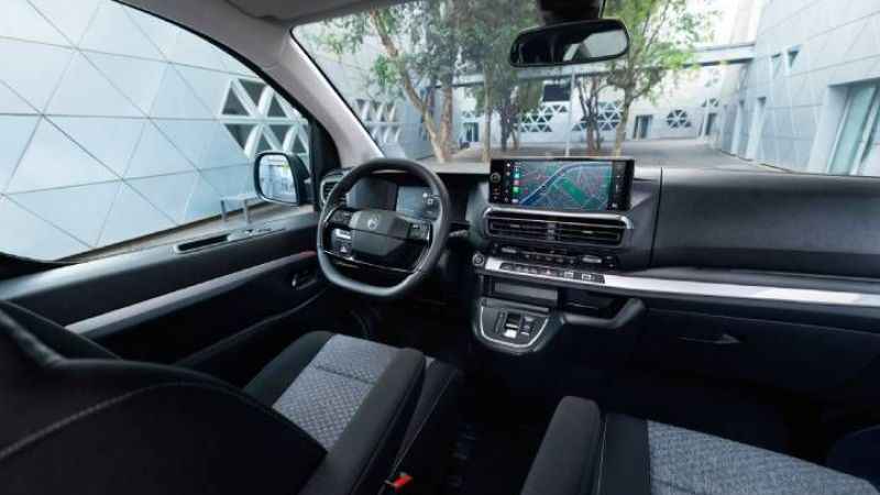 Citroen, MPV modeli SpaceTourer'i yeniledi Citroen, MPV modeli SpaceTourer'i yeniledi