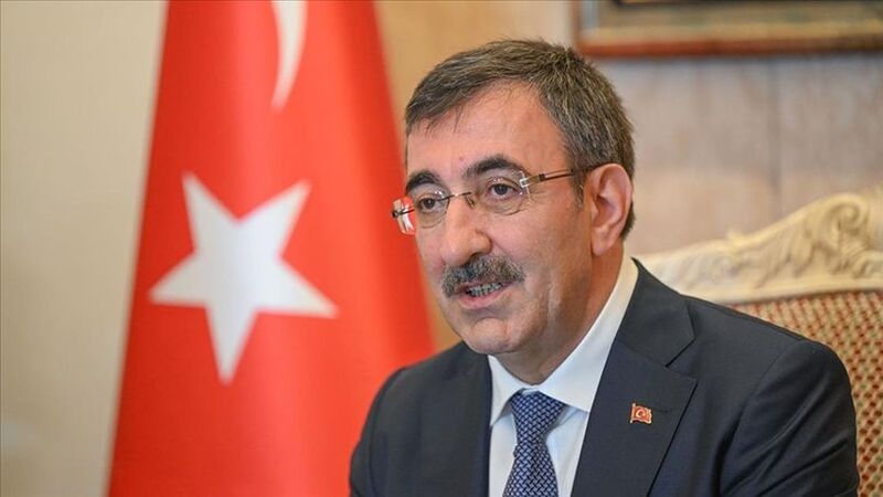 Cumhurbaşkanı Yardımcısı Yılmaz: Önceliğimiz enflasyonun istikrar kazanması