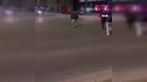 Terör örgütü PKK yandaşlarından Hannover Başkonsolosluğuna çirkin saldırı Terör örgütü PKK yandaşlarından Hannover Başkonsolosluğuna çirkin saldırı