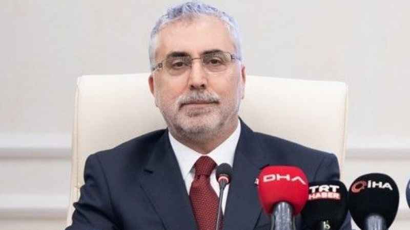 Çalışma ve Sosyal Güvenlik Bakanı göreve çözüme kavuşmayı bekleyen dosyalar ile başladı Çalışma ve Sosyal Güvenlik Bakanı göreve çözüme kavuşmayı bekleyen dosyalar ile başladı