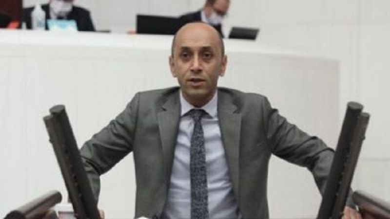 HDP'den Bebek Katili Öcalan'ı kodesten çıkartacağız naraları!