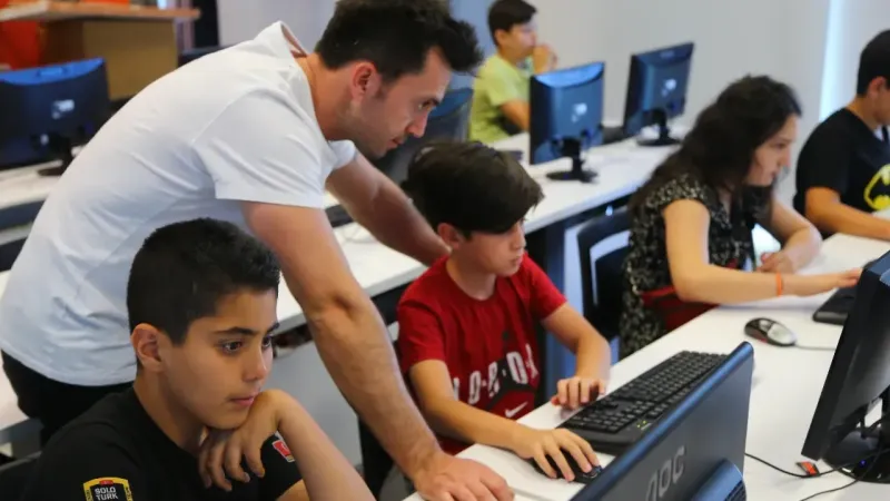 Başakşehir Living Lab teknolojiye yön veriyor Başakşehir Living Lab teknolojiye yön veriyor