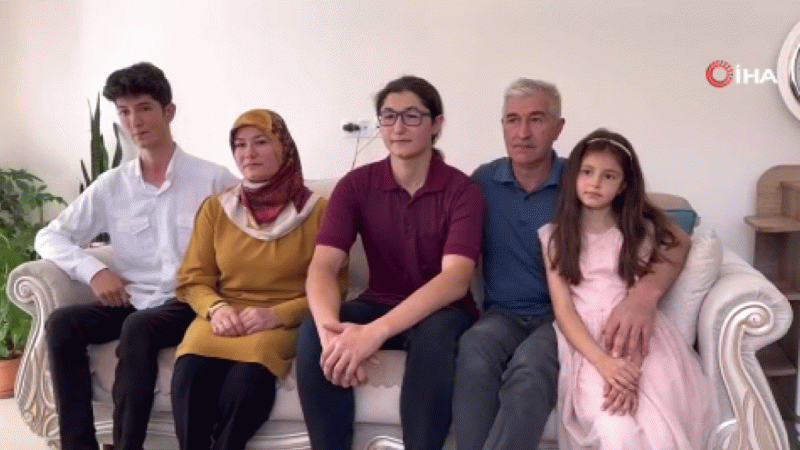 TYT'de birinci olduğunu akrabalarından öğrendi
