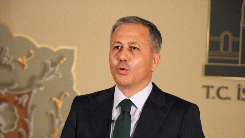 Ali Yerlikaya: Santa Maria Kilisesi'nde bir vatandaşın ölümüne neden olan 2 katil zanlısı yakalandı Ali Yerlikaya: Santa Maria Kilisesi'nde bir vatandaşın ölümüne neden olan 2 katil zanlısı yakalandı